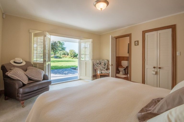 Photo of property in 16 Cowley Drive, Leamington, Cambridge, 3432