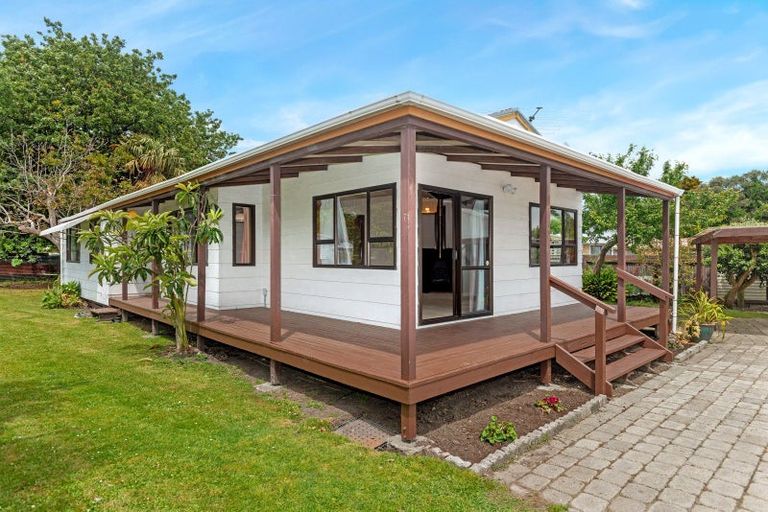 Photo of property in 23a De Lautour Road, Kaiti, Gisborne, 4010