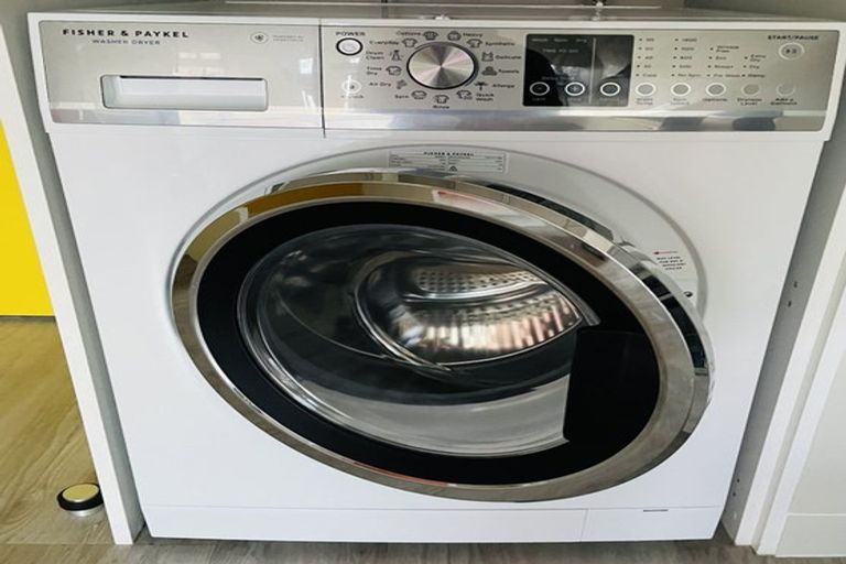 Photo of property in Ink'd, 19 Pirie Street, Mount Victoria, Wellington, 6011