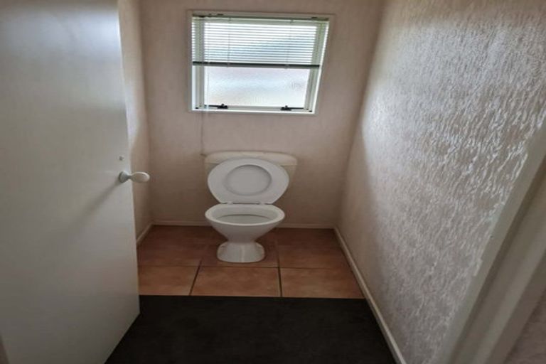 Photo of property in 8 Harvest Court, Paraparaumu, 5032