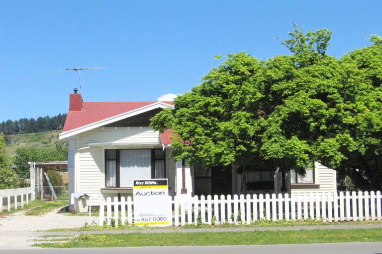 Photo of property in 119 Iranui Road, Inner Kaiti, Gisborne, 4010