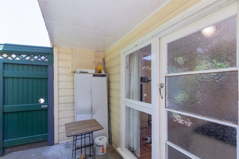 Photo of property in 3 Upjohn Street, Brooklands, New Plymouth, 4310