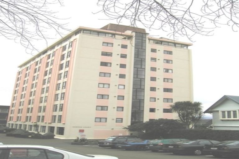 Photo of property in Hobson Court Flats, 78/70 Hobson Street, Thorndon, Wellington, 6011