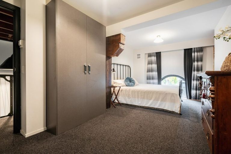 Photo of property in 3/5 Jetty Street, Dunedin Central, Dunedin, 9016