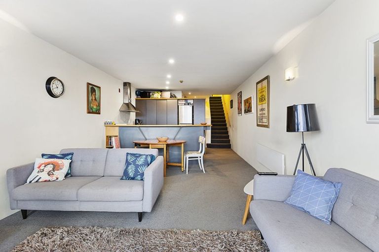 Photo of property in Sirocco Apartments, 607/8 Church Street, Wellington Central, Wellington, 6011