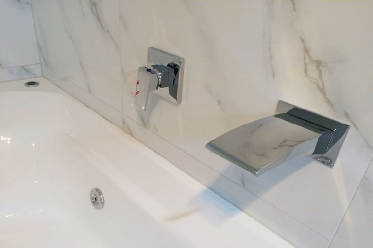 Photo of property in 75 Rosewell Crescent, Flat Bush, Auckland, 2019