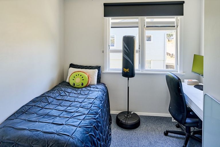 Photo of property in 61 Dimock Street, Titahi Bay, Porirua, 5022