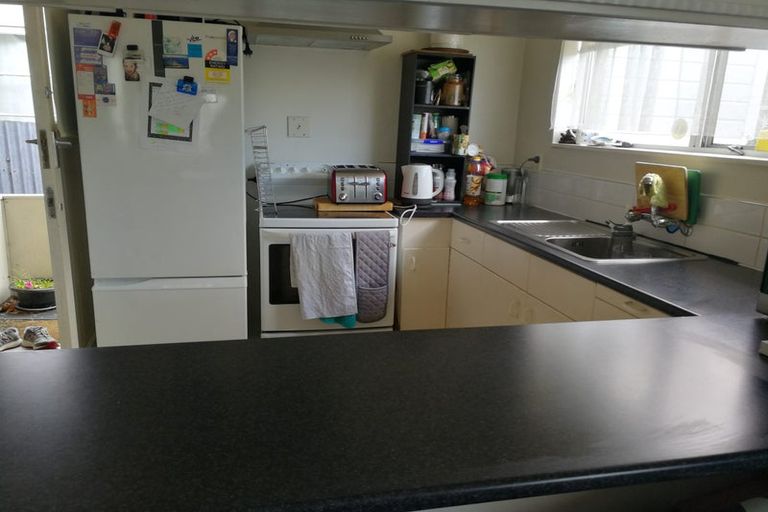 Photo of property in 1/86 Kilbirnie Crescent, Kilbirnie, Wellington, 6022