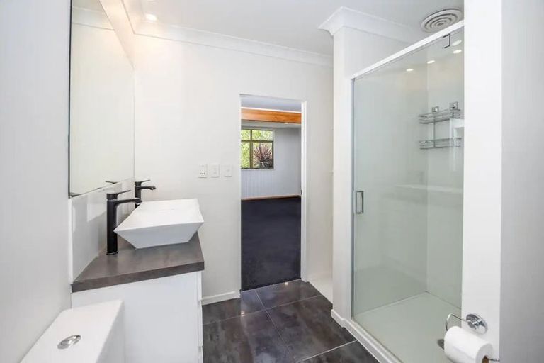 Photo of property in 50 Poaka Avenue, Dinsdale, Hamilton, 3204