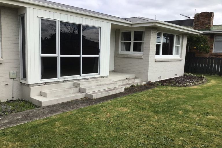 Photo of property in 1/148 Ngatai Road, Otumoetai, Tauranga, 3110