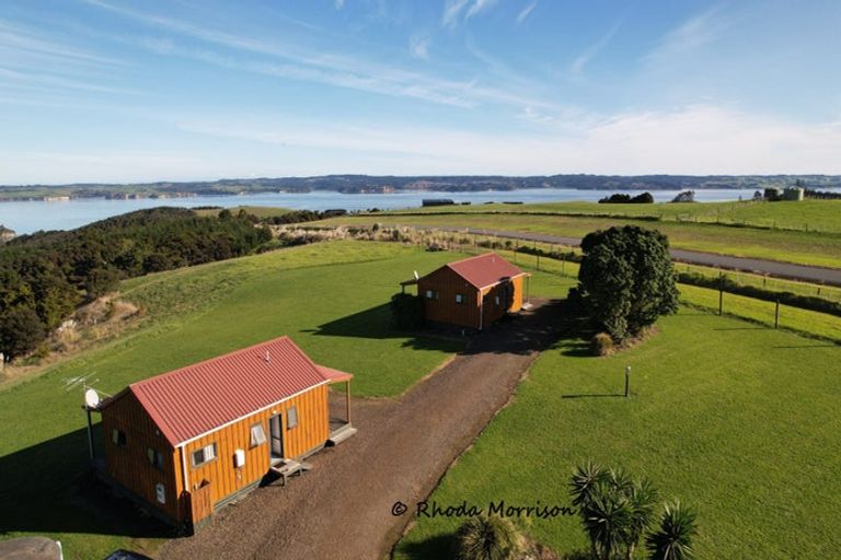 Photo of property in 986 Tinopai Road, Tinopai, Matakohe, 0593