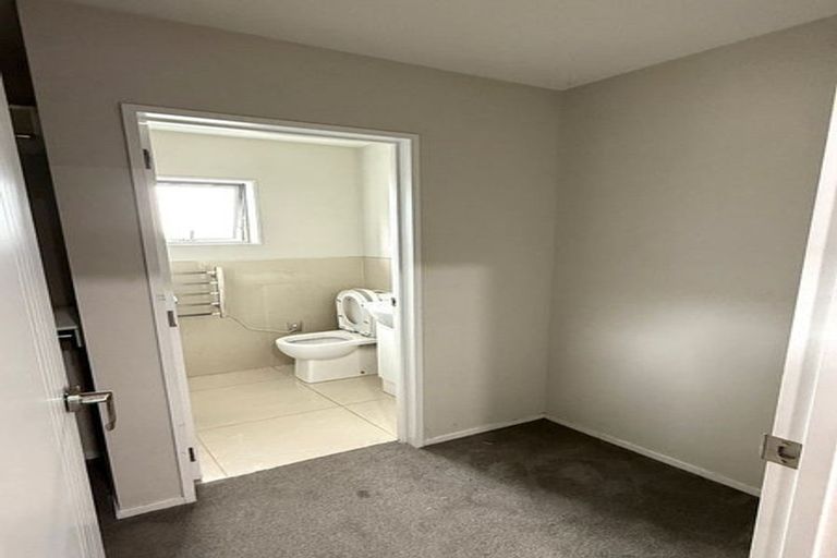 Photo of property in 21 Matata Drive, Takanini, 2112