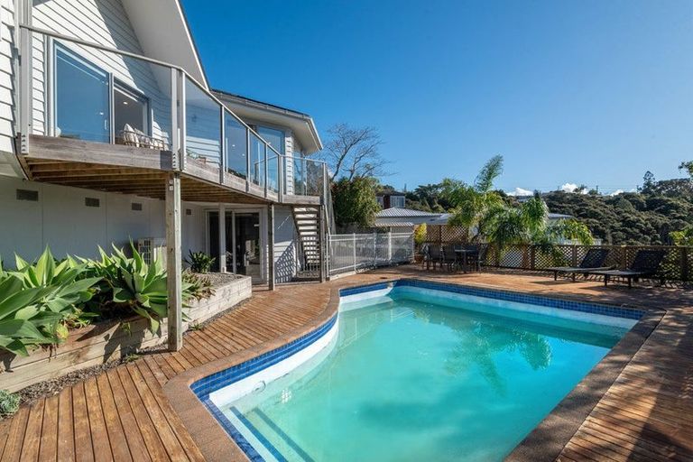 Photo of property in 56 Fitzwilliam Drive, Torbay, Auckland, 0630