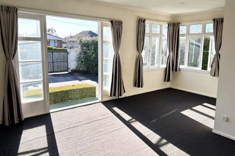 Photo of property in 240 Greers Road, Bryndwr, Christchurch, 8053