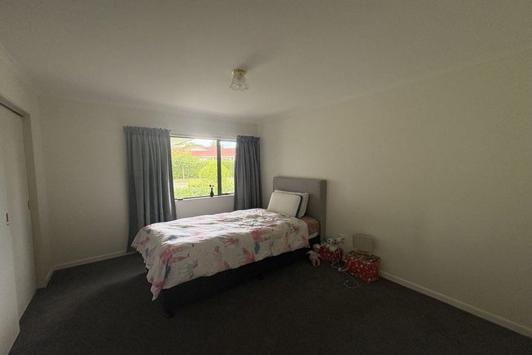 Photo of property in 13 Woodlands Drive, Havelock North, 4130
