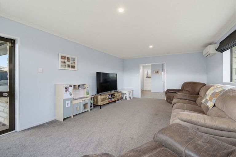 Photo of property in 1/3 Dumfries Drive, Hei Hei, Christchurch, 8042