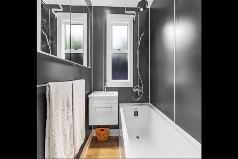 Photo of property in 31 Buccleugh Street, Phillipstown, Christchurch, 8011