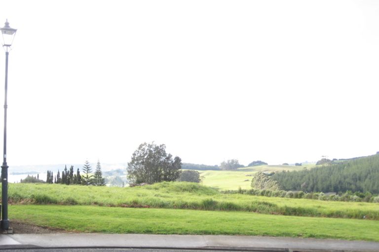 Photo of property in 8 Heron Hill, Kerikeri, 0230