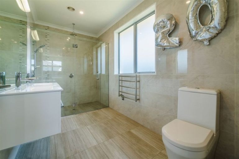 Photo of property in 32 Echelon Drive, Wigram, Christchurch, 8042