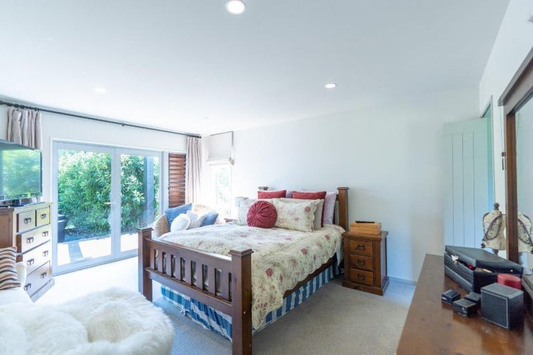 Photo of property in 1 Holden Way, Fitzherbert, Palmerston North, 4471