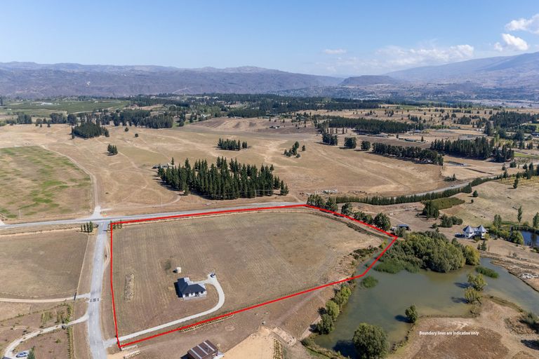 Photo of property in 21 Thyme Fields Road, Springvale, 9393