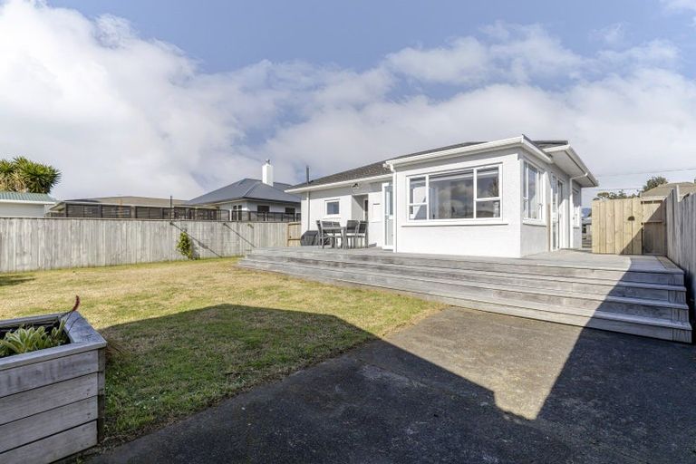 Photo of property in 319 Carrington Street, Vogeltown, New Plymouth, 4310