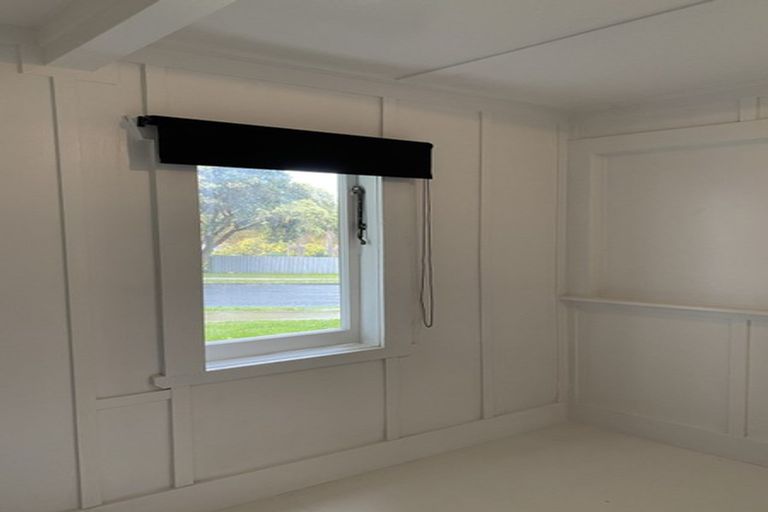 Photo of property in 4 Shoal Bay Road, Devonport, Auckland, 0624