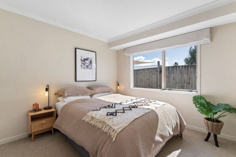 Photo of property in 15 Emery Place, Papamoa Beach, Papamoa, 3118