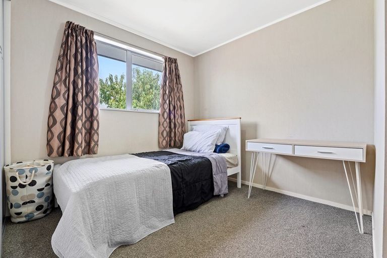 Photo of property in 93a Porchester Road, Papakura, 2110