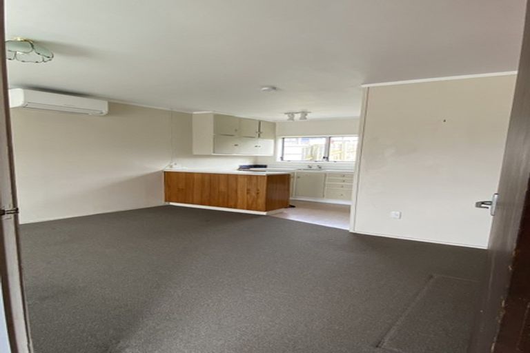 Photo of property in 1/24 Copley Street, New Lynn, Auckland, 0600