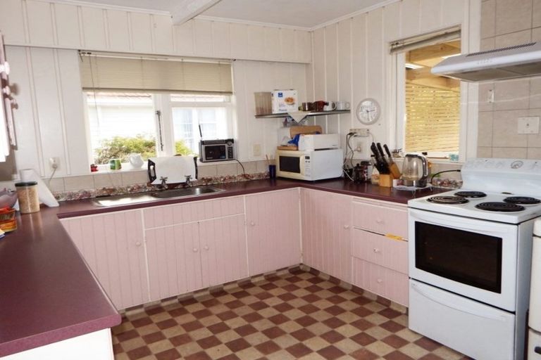 Photo of property in 81 Alexandra Street, Marton, 4710