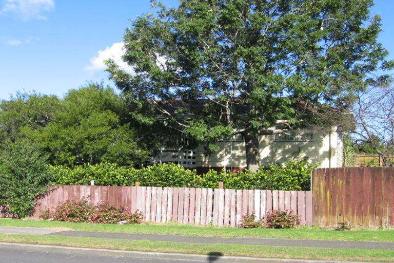 Photo of property in 1 Maytime Street, Clover Park, Auckland, 2023