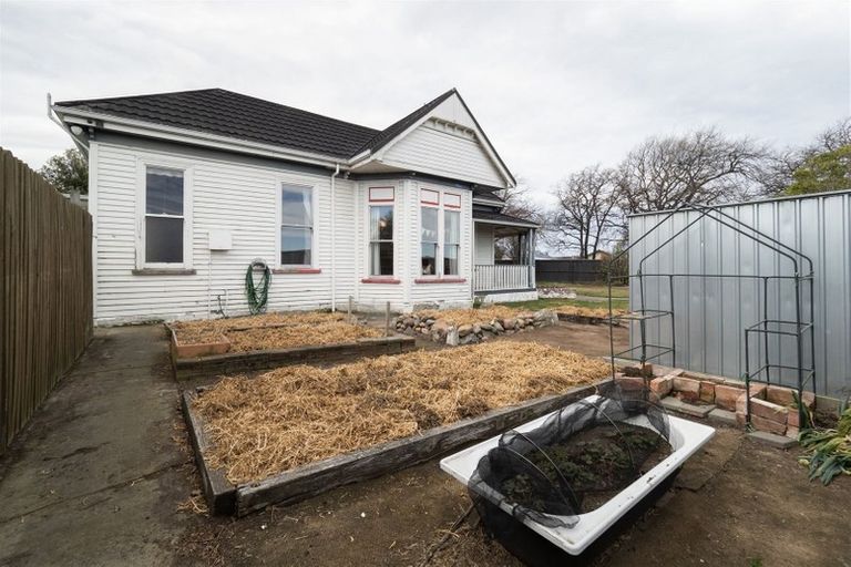 Photo of property in 1 Oak Grove, Ashburton, 7700