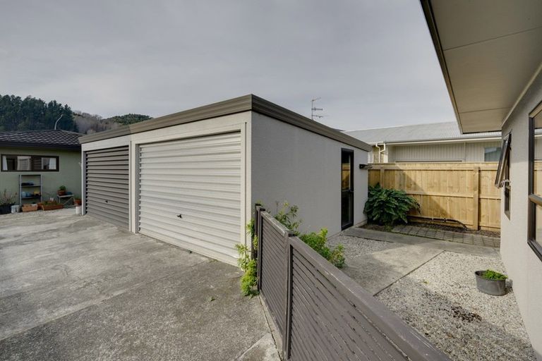 Photo of property in 2/50 Tasman Street, The Wood, Nelson, 7010