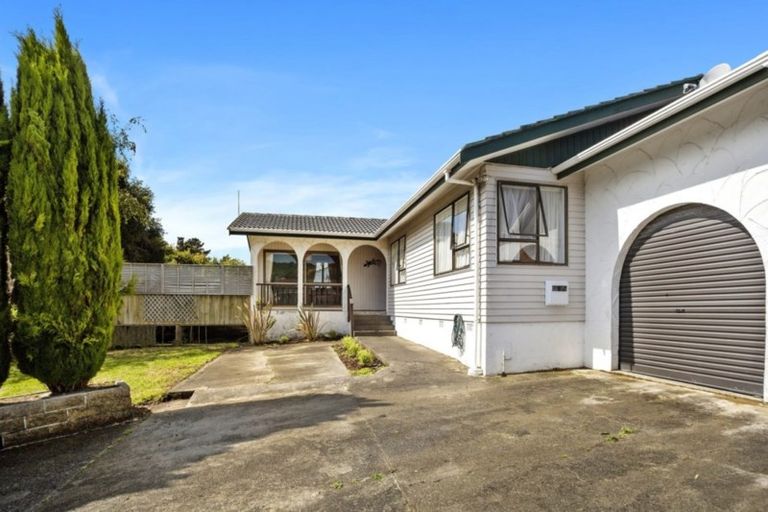 Photo of property in 7 Azimuth Place, Whitby, Porirua, 5024
