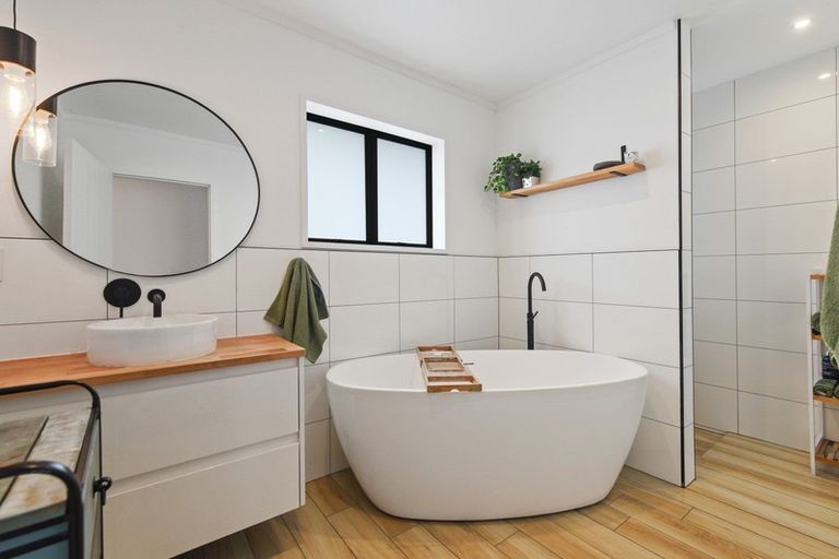 Photo of property in 112 Aberdeen Drive, Dinsdale, Hamilton, 3204