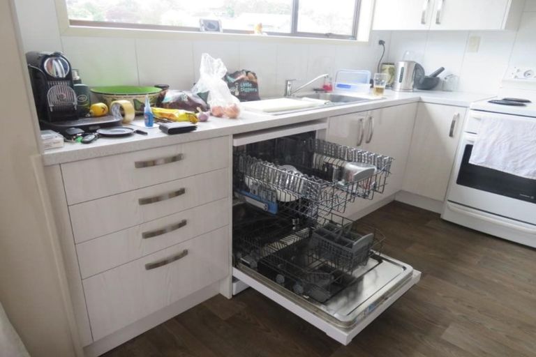 Photo of property in 26 Jandell Crescent, Bucklands Beach, Auckland, 2014