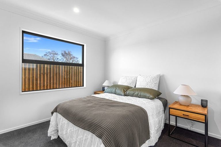 Photo of property in 18 Salkeld Place, Woodend, 7610