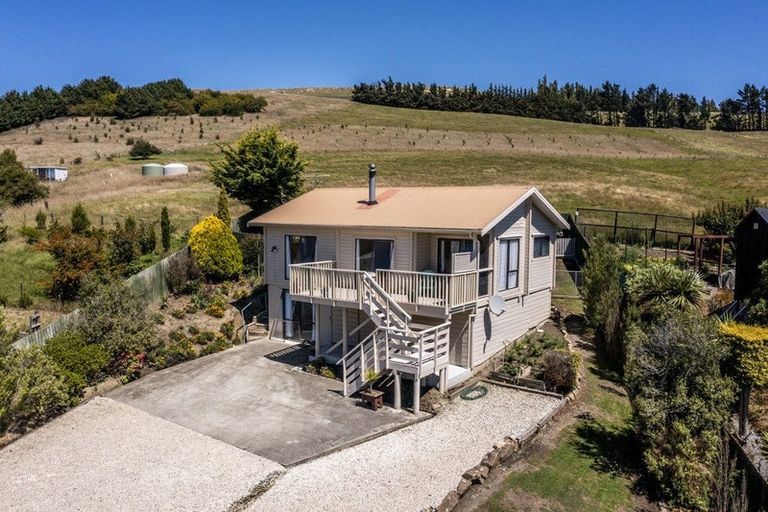 Photo of property in 5 Oxford Street, Waikari, 7420