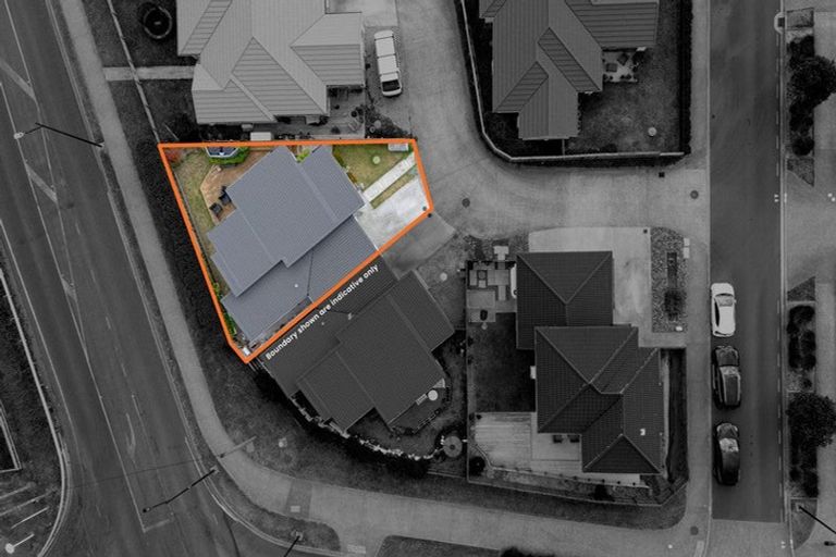 Photo of property in 5 Sauterne Road, Kumeu, 0810