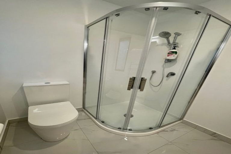 Photo of property in 156a Ti Rakau Drive, Pakuranga, Auckland, 2010