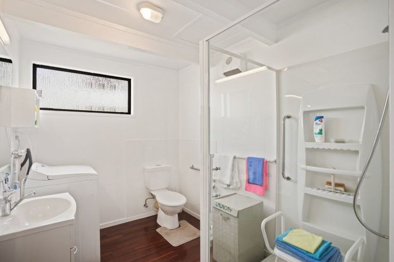 Photo of property in 3/32 Cowling Road, Hurdon, New Plymouth, 4310