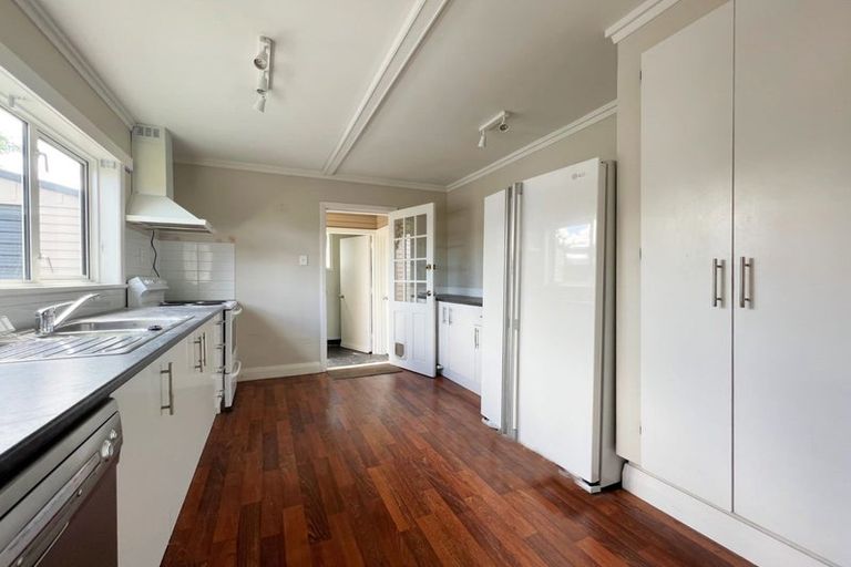 Photo of property in 357 Cambridge Road, Hillcrest, Hamilton, 3216