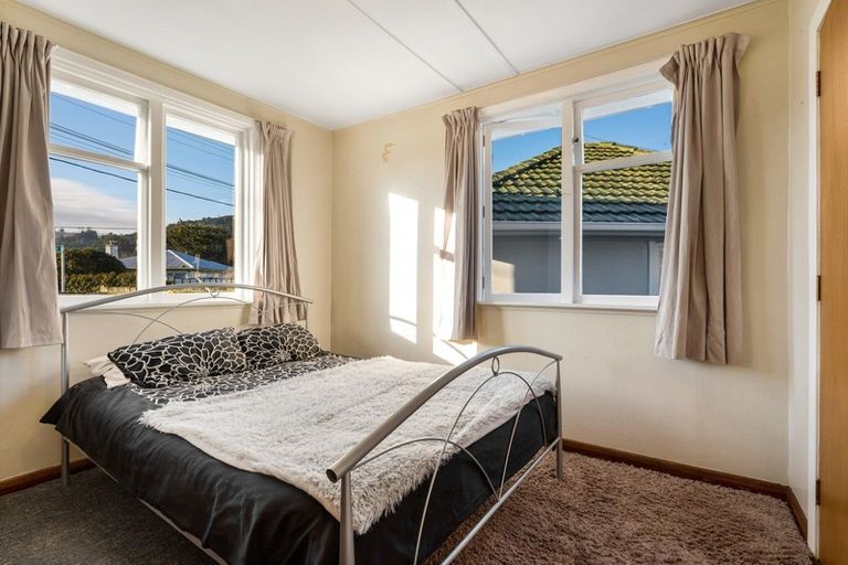 Photo of property in 42 Miro Street, Trentham, Upper Hutt, 5018