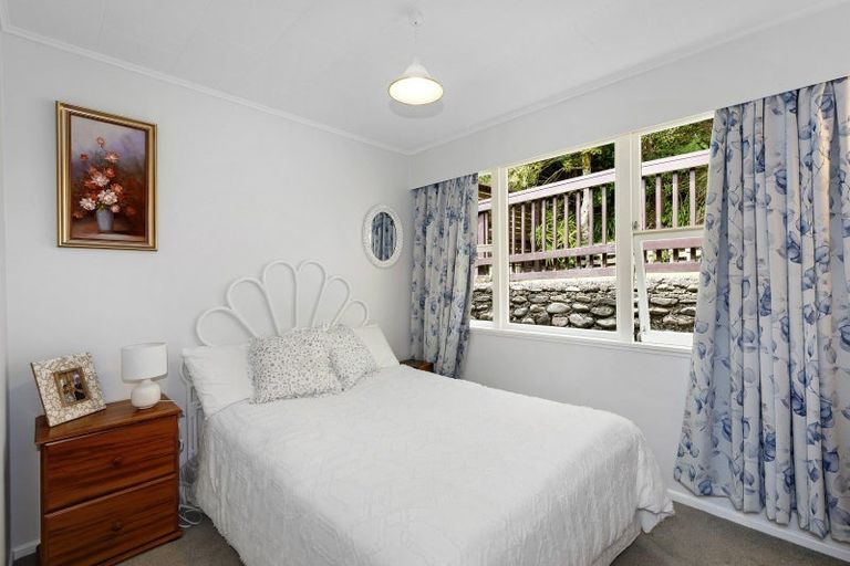 Photo of property in 27 Lord Street, Stokes Valley, Lower Hutt, 5019