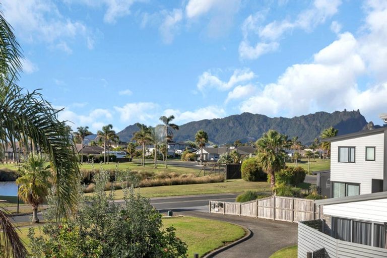 Photo of property in 116 Barbados Way, One Tree Point, 0118