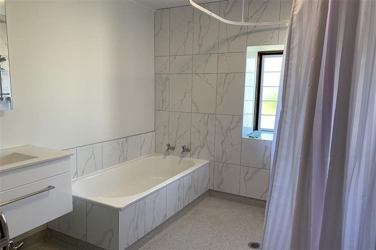 Photo of property in 2 Oaks Lane, Motueka, 7120