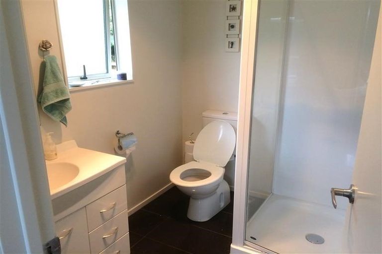 Photo of property in 74c Karamea Street, Whalers Gate, New Plymouth, 4310