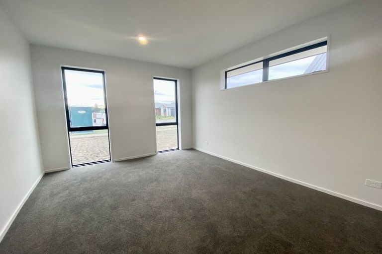 Photo of property in 40 Blakes Road, Belfast, Christchurch, 8051