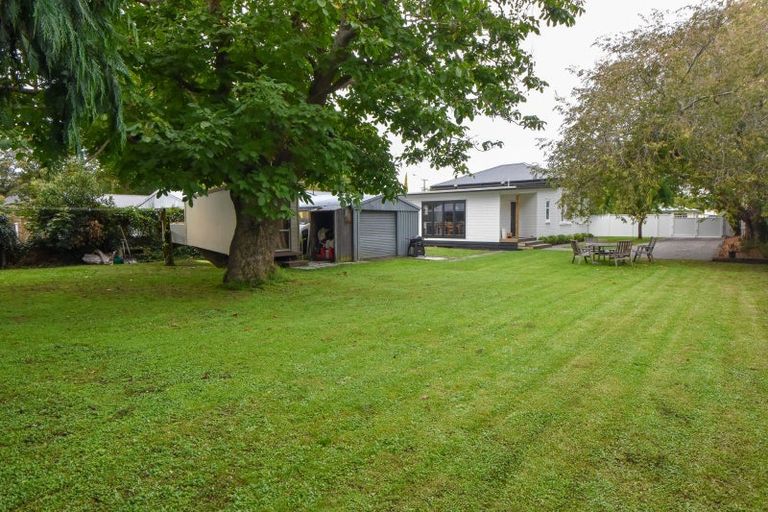 Photo of property in 20 Main Street, Greytown, 5712